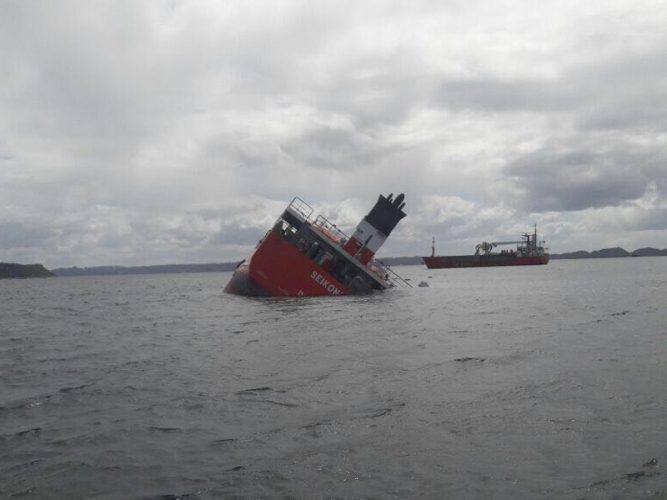 Camanchaca: Desconocemos las razones que provocaron el hundimiento del barco de CPT