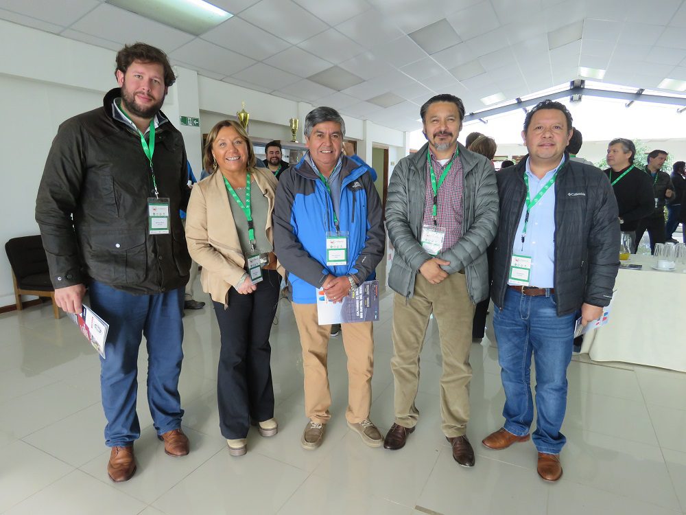 Bioled y UMAG congregan a investigadores y productores en el Primer Workshop de Fotoperiodo de Magallanes
