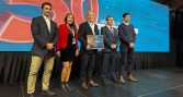 José Ramón Gutiérrez recibe reconocimiento por su aporte histórico a la salmonicultura