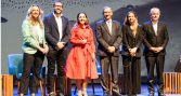 Líderes empresariales abordan el desafío de convertir al salmón en orgullo país